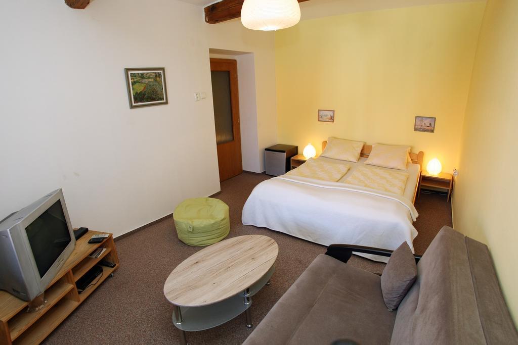 Hotel Family à Domažlice Extérieur photo